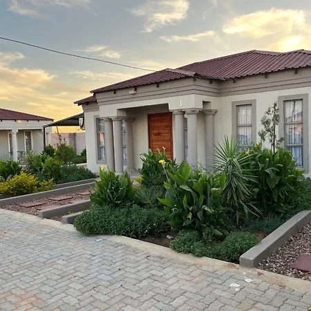 Mafikeng Boutique Lodge Exterior photo